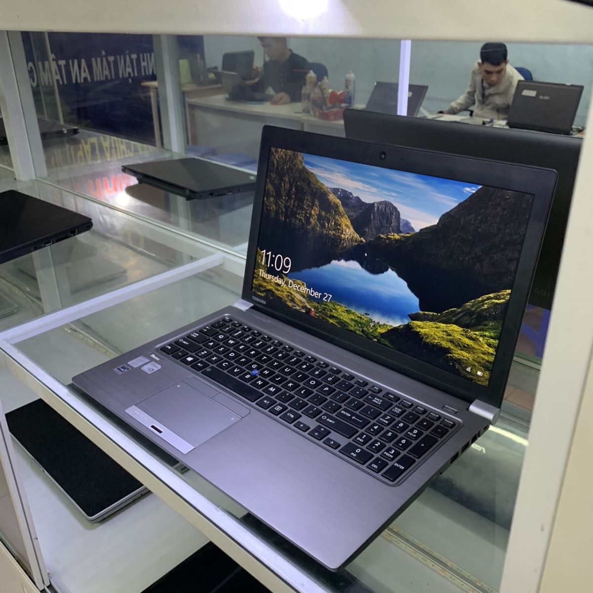 laptop cũ giá rẻ