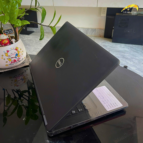 Dell Latitude 5490