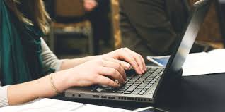 SHOP BÁN LAPTOP CŨ UY TÍN TẠI HCM