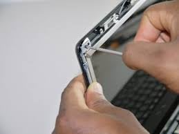 THAY BẢN LỀ MACBOOK GIÁ RẺ QUẬN 10