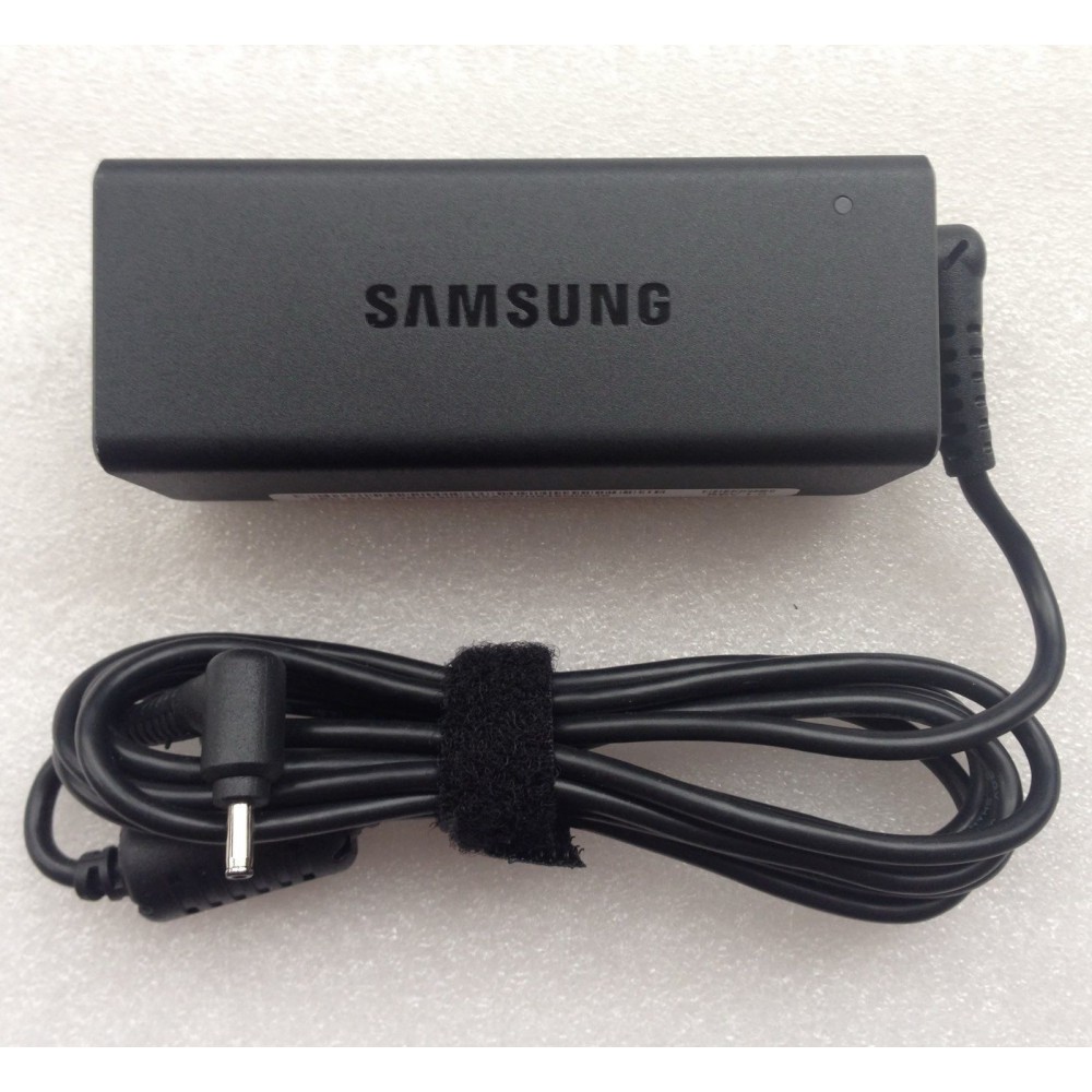 THAY SẠC LAPTOP SAMSUNG GIÁ RẺ QUẬN 9