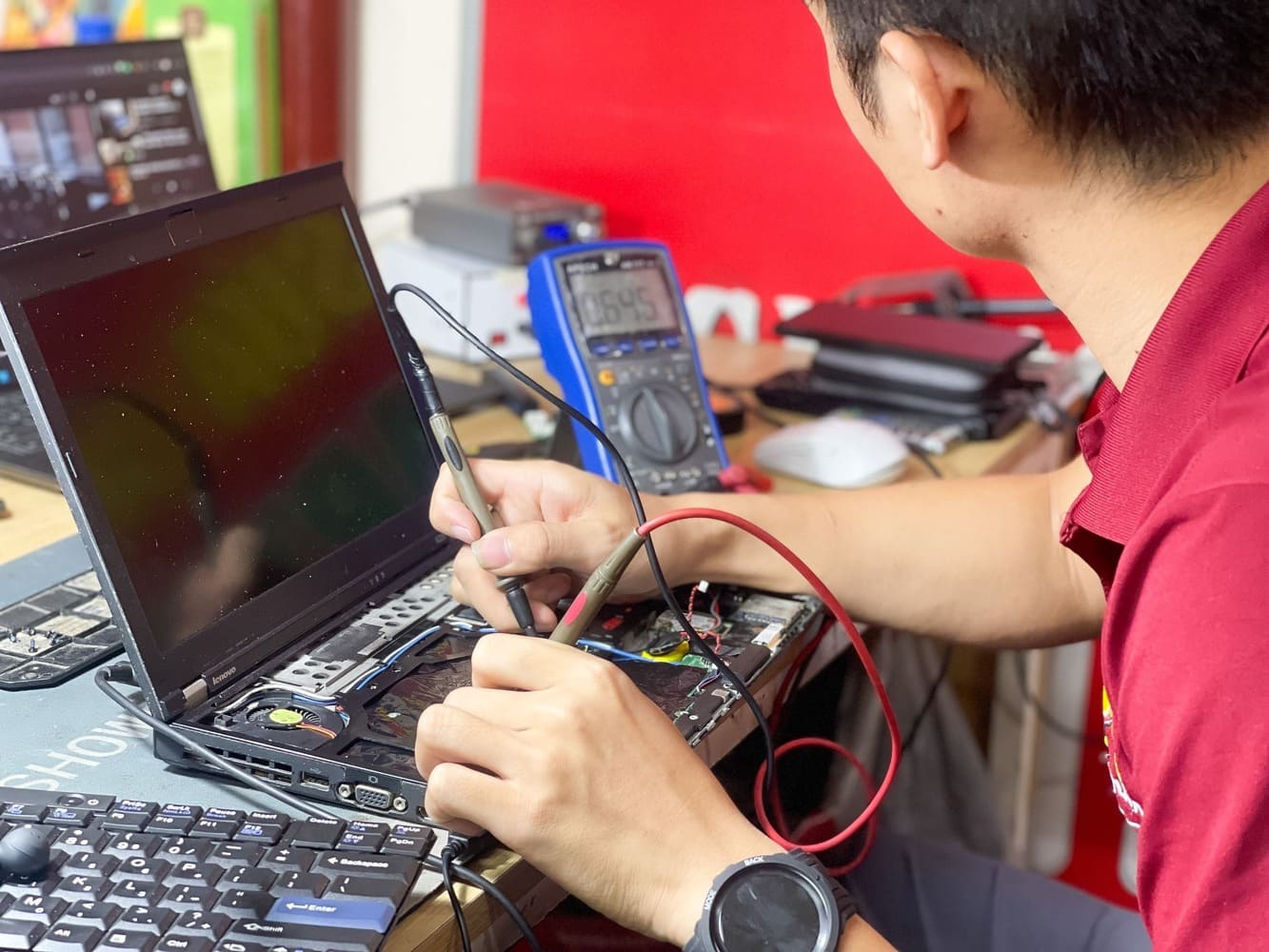 SỬA PIN LAPTOP MSI GIÁ RẺ TẠI QUẬN 4