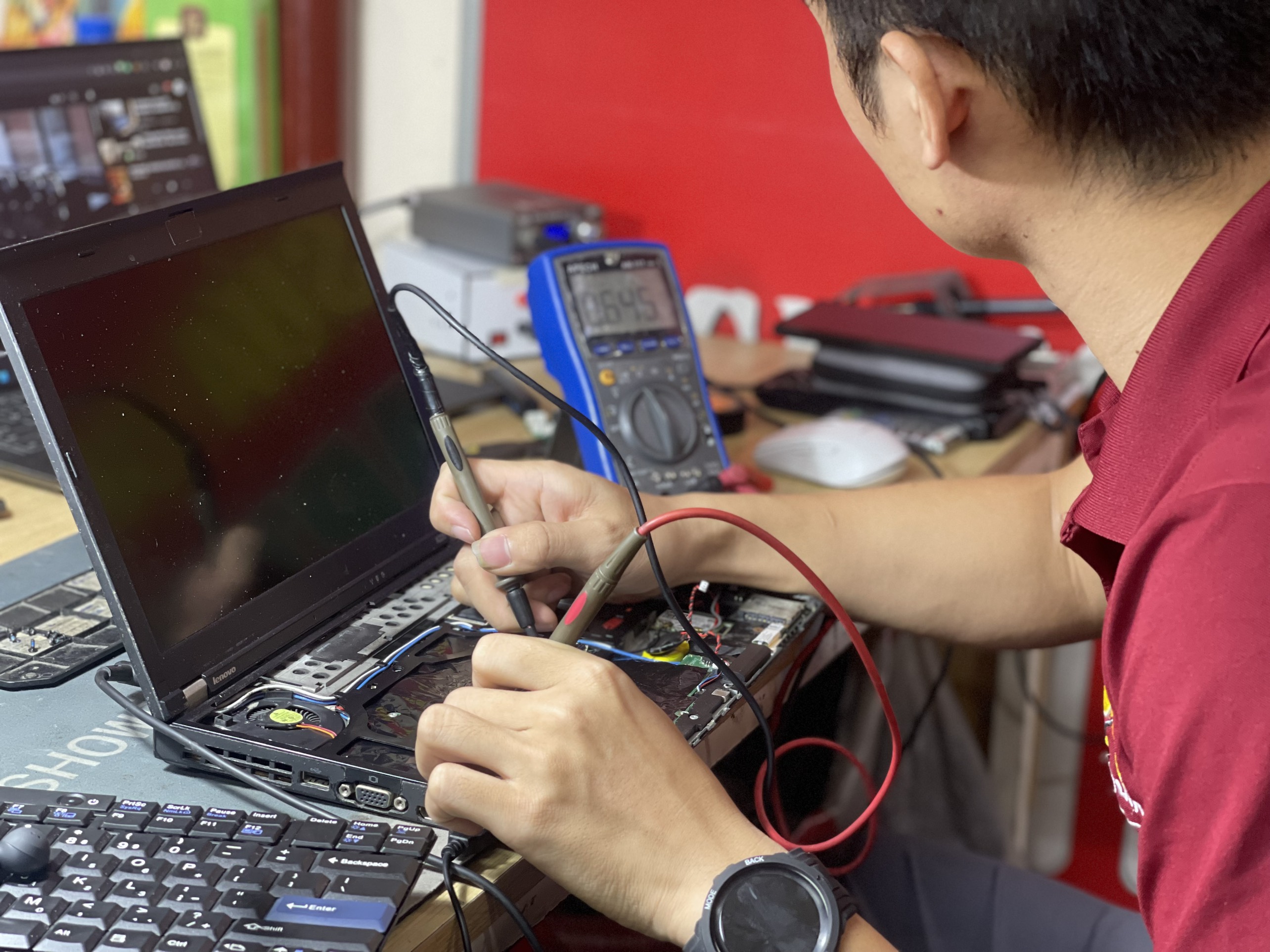 Top 10 laptop đáng mua nhất hiện nay
